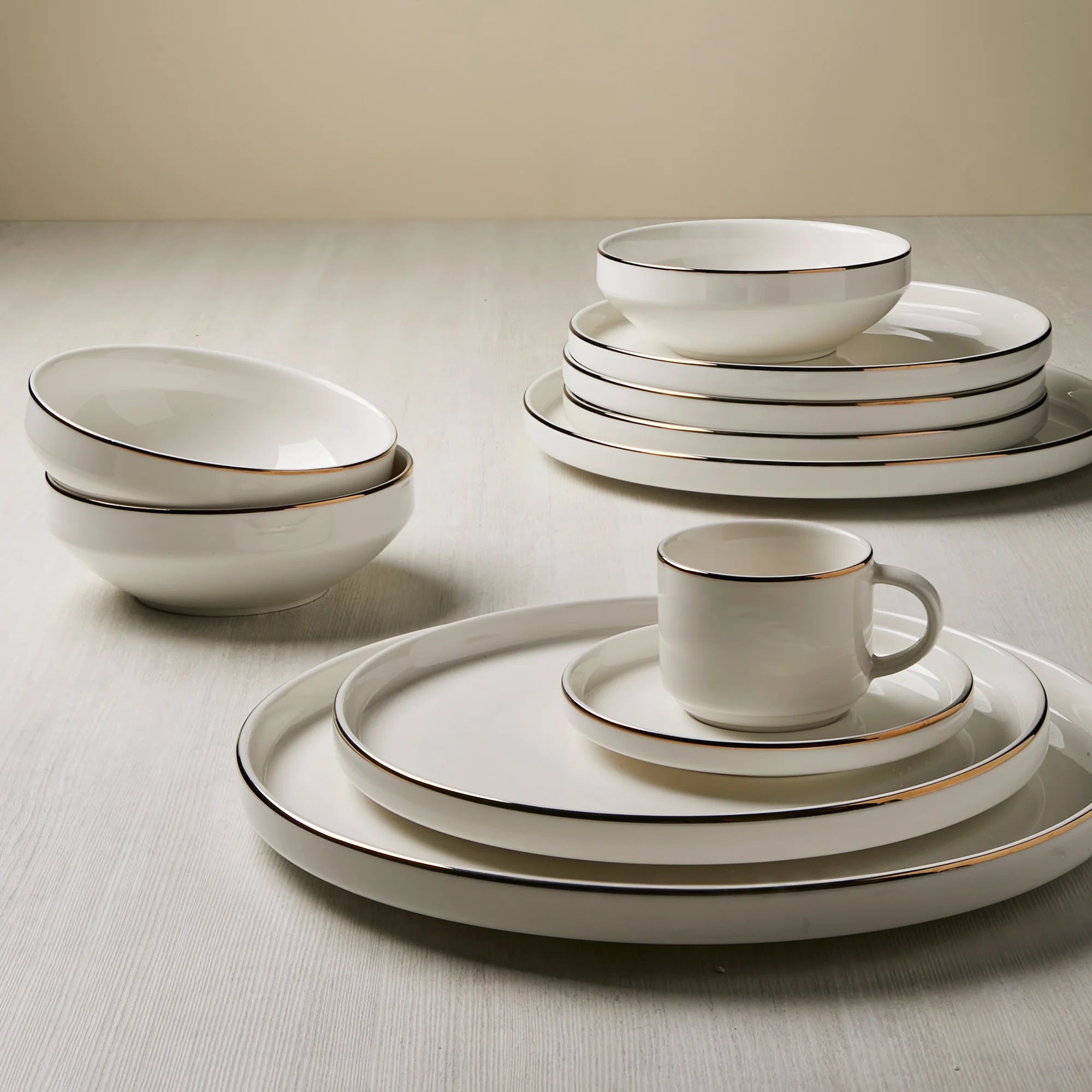 Set Vajilla Sakura White & Gold - Image 3